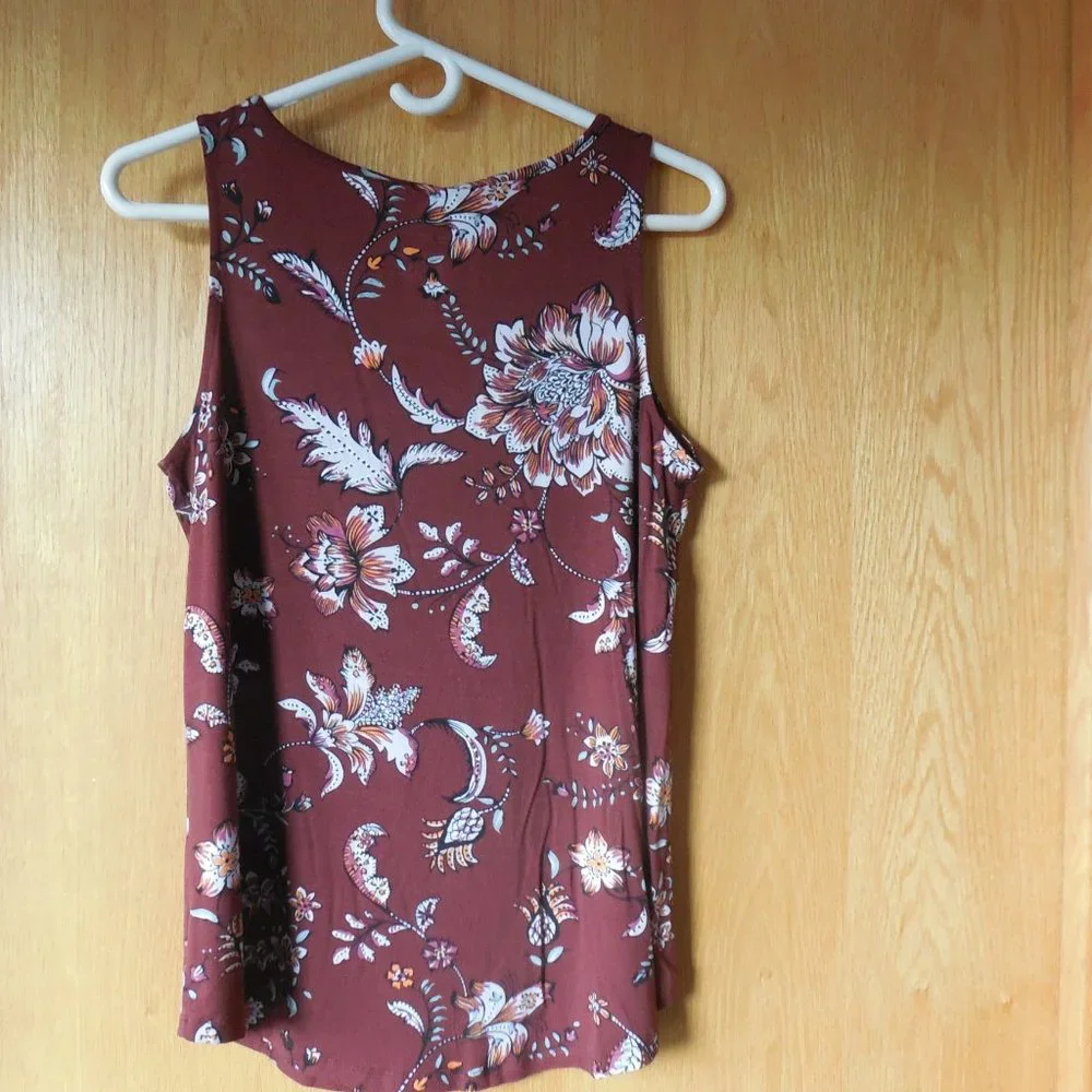 Maurices Floral Tank Tops Size S & M - Picture 2 of 7
